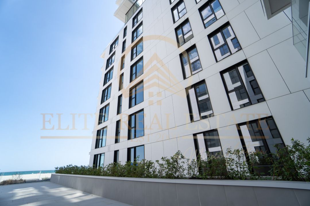 Stațiunea Mamaia - Vânzare apartament cu 2 camere cu terasa, primul rând la mare - Poză 14