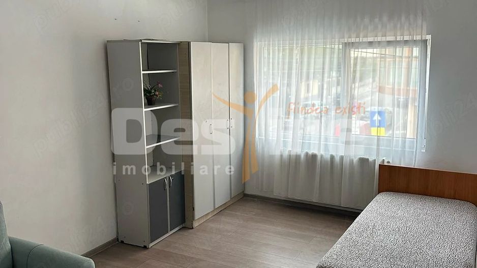Închiriez apartament cu 2 camere în centrul Constanța, zona Dacia - Poză 2