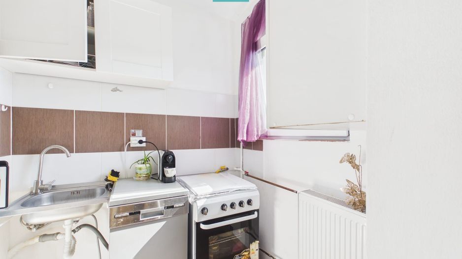 Garsonieră amenajată confort 1 în Micalaca - Poză 7