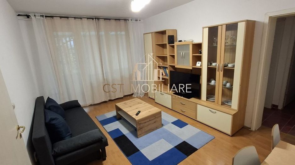 Apartament 3 camere - ultracentral - Medicina - Centrala Proprie - Poză 1