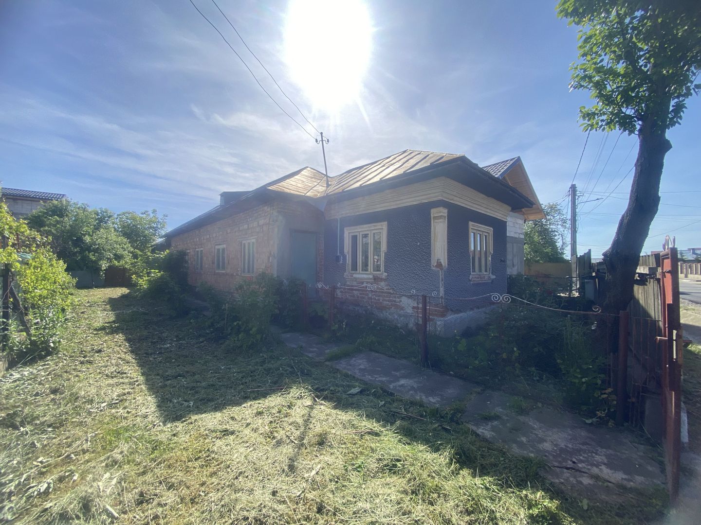 Vanzare "Casa Bunicilor" in satul Bucsani - Dambovita-Comision 0% - Poză 2