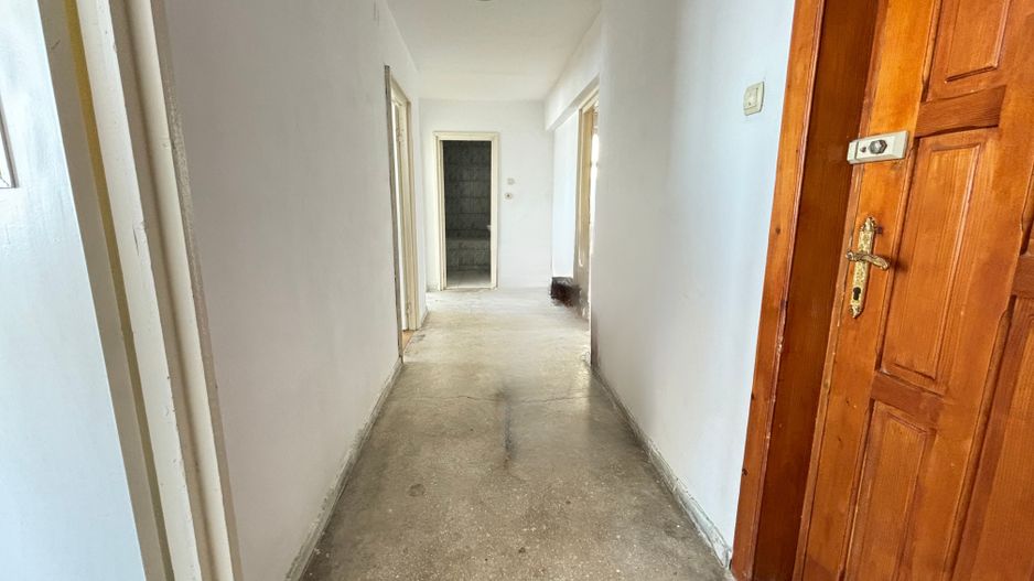 Apartament 3 camere decomandat 67,8 m² zona garii - Poză 7