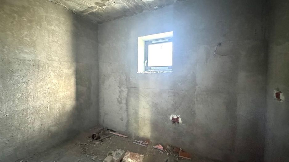 Ocazie - Casă individuală cu 5 camere - 931e/mp |Sânmihaiu Român| - Poză 3