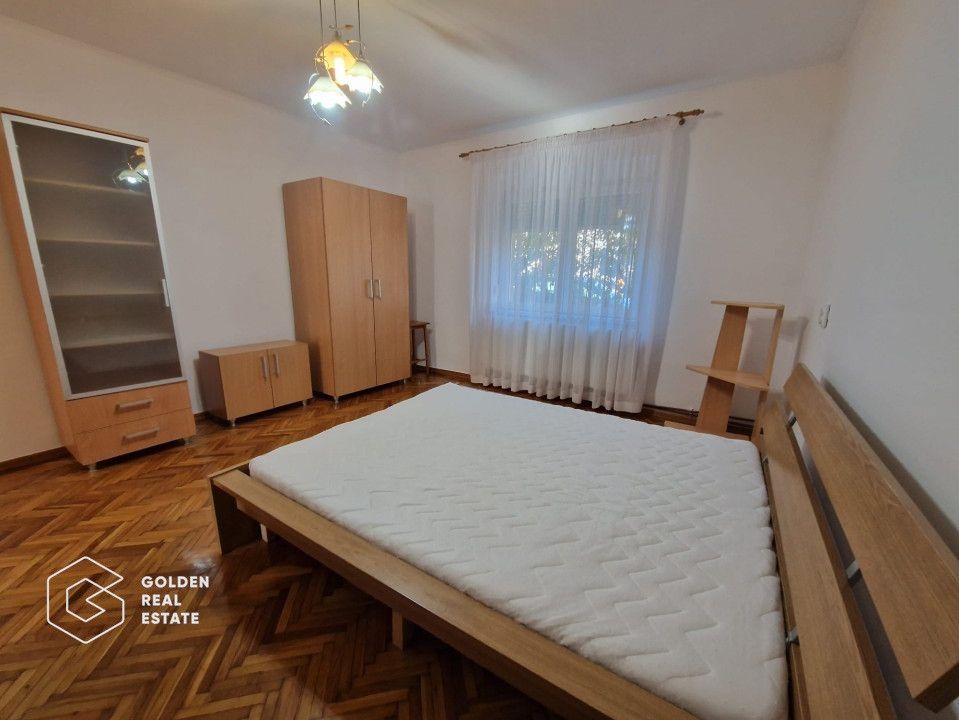 Casa frumos amenajata, 4 camere, 2 bai, curte proprie, zona linistita, Gradiste - Poză 7