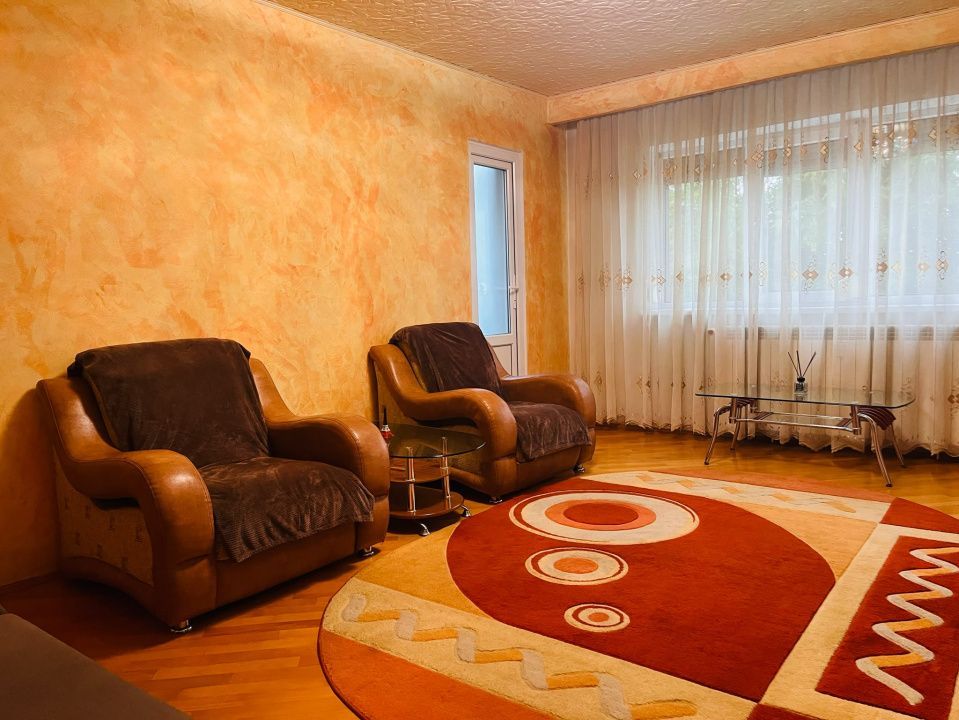 Apartament primitor 2 camere, etaj 1, George Enescu - zona Liceul Energetic - Poză 2