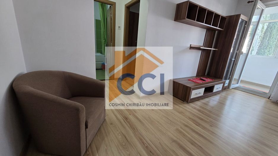 DE VÂNZARE - Apartament cu 2 camere în Bacău - Etaj 1 - Poză 9