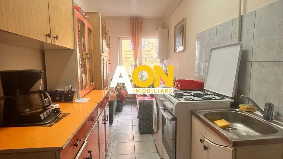 Garsoniera Etaj 1, Zona Cetate, Decomandata - Poză 2