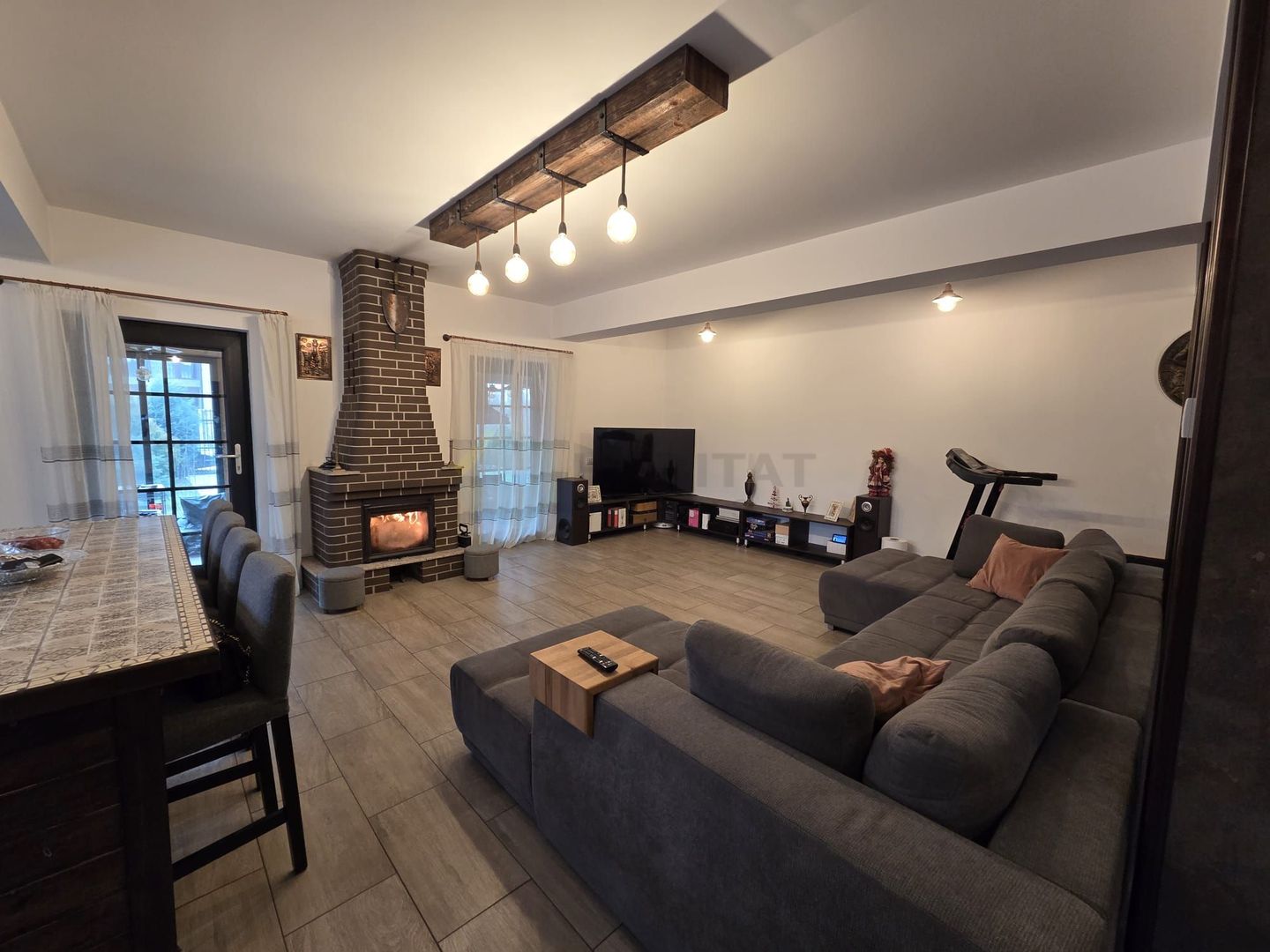 Casă unicat, stil american, 4 camere, garaj, teren 450 mp – Tunari - Poză 28