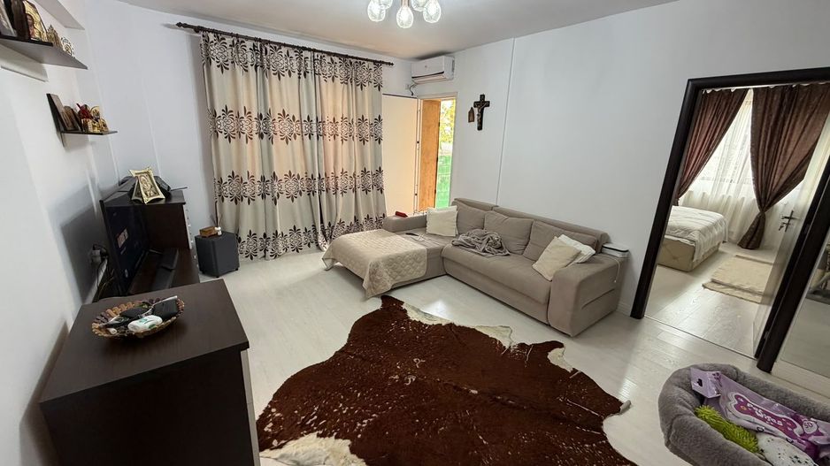 AP. 3 CAMERE - CURTE, PARCARE INCLUSA, MOBILAT MODERN, COMIS 0% - Poză 4