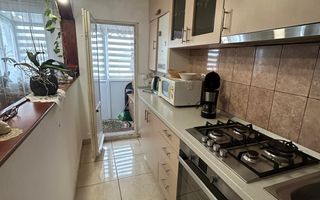 Apartament 3 Camere I Decomandat I Balcon I Valea Aurie - Poză 6