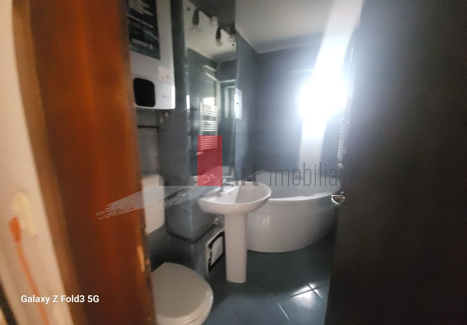 Apartament 3 camere decomandat - Poză 13
