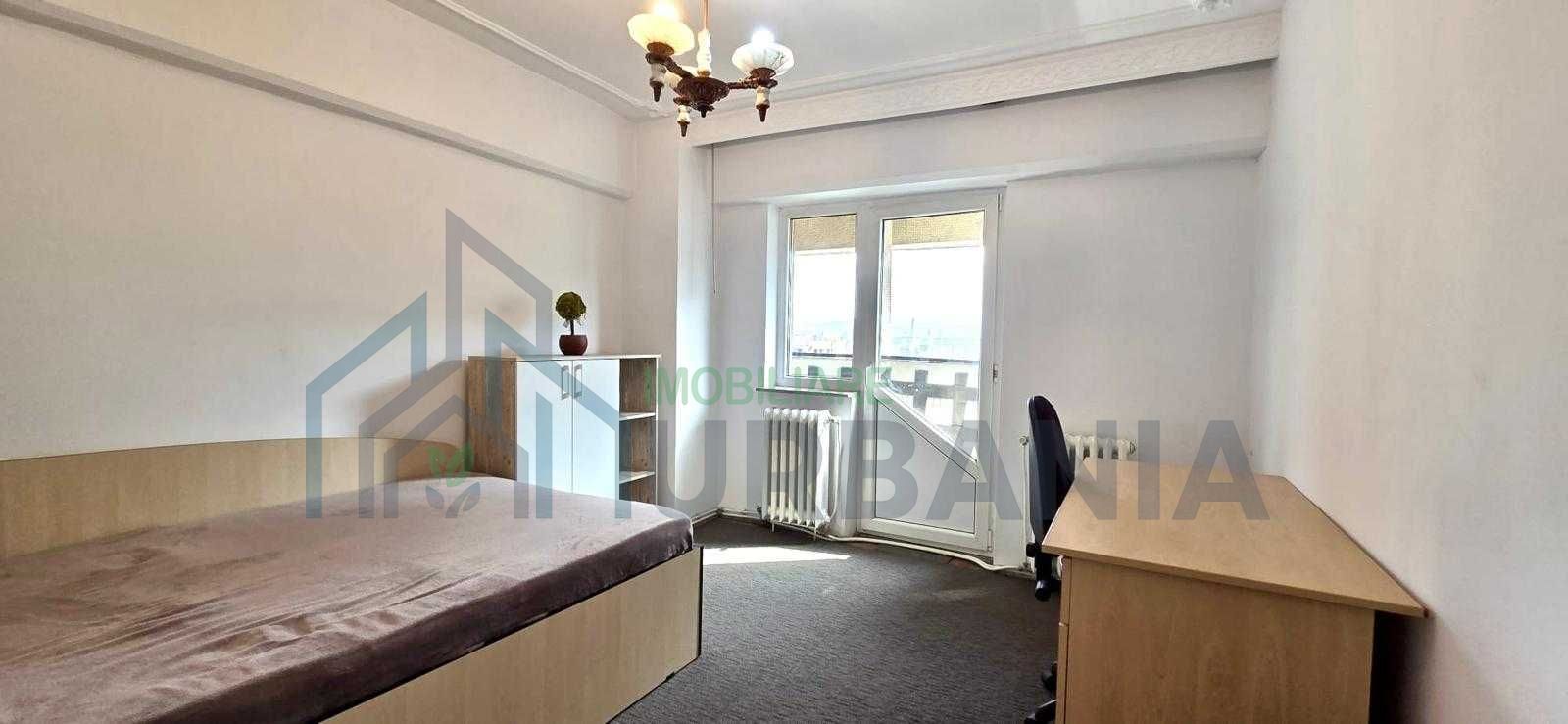 Apartament 3 camere, 2 bai, Sf. Lazar – Centru Civic, balcon 15 mp, centrala proprie - Poză 2