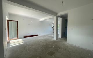 Duplex nou cu 4 camere, amplasament excelent în Moșnița Veche - Poză 3