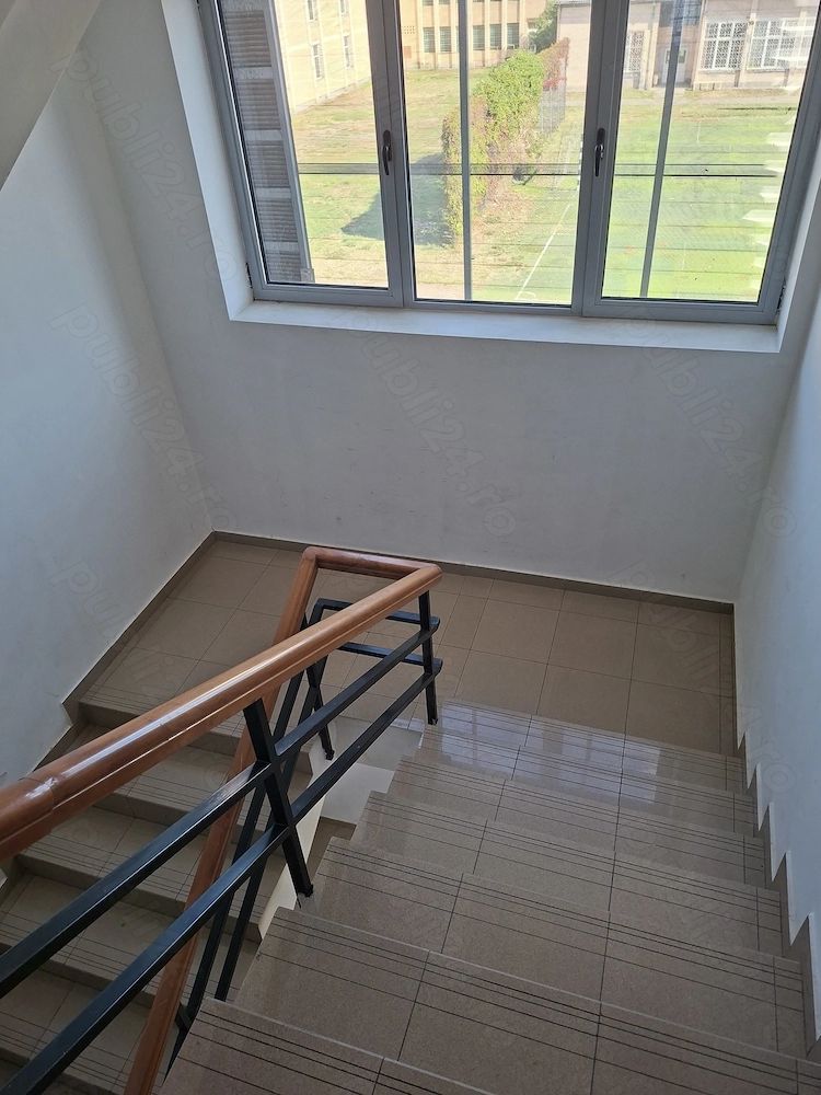 BRASADAS vinde garsoniera la etajul 2 pe Closca. - Poză 8