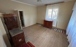 Casa individuala, 719mp teren, 72mp utili - Zona Cetate - Poză 11