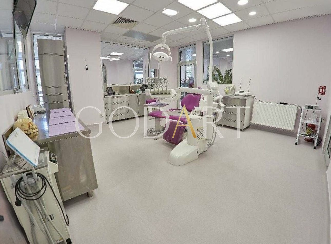 SPAȚIU COMERCIAL ULTRACENTRAL | PARCARE PRIVATA - Poză 4