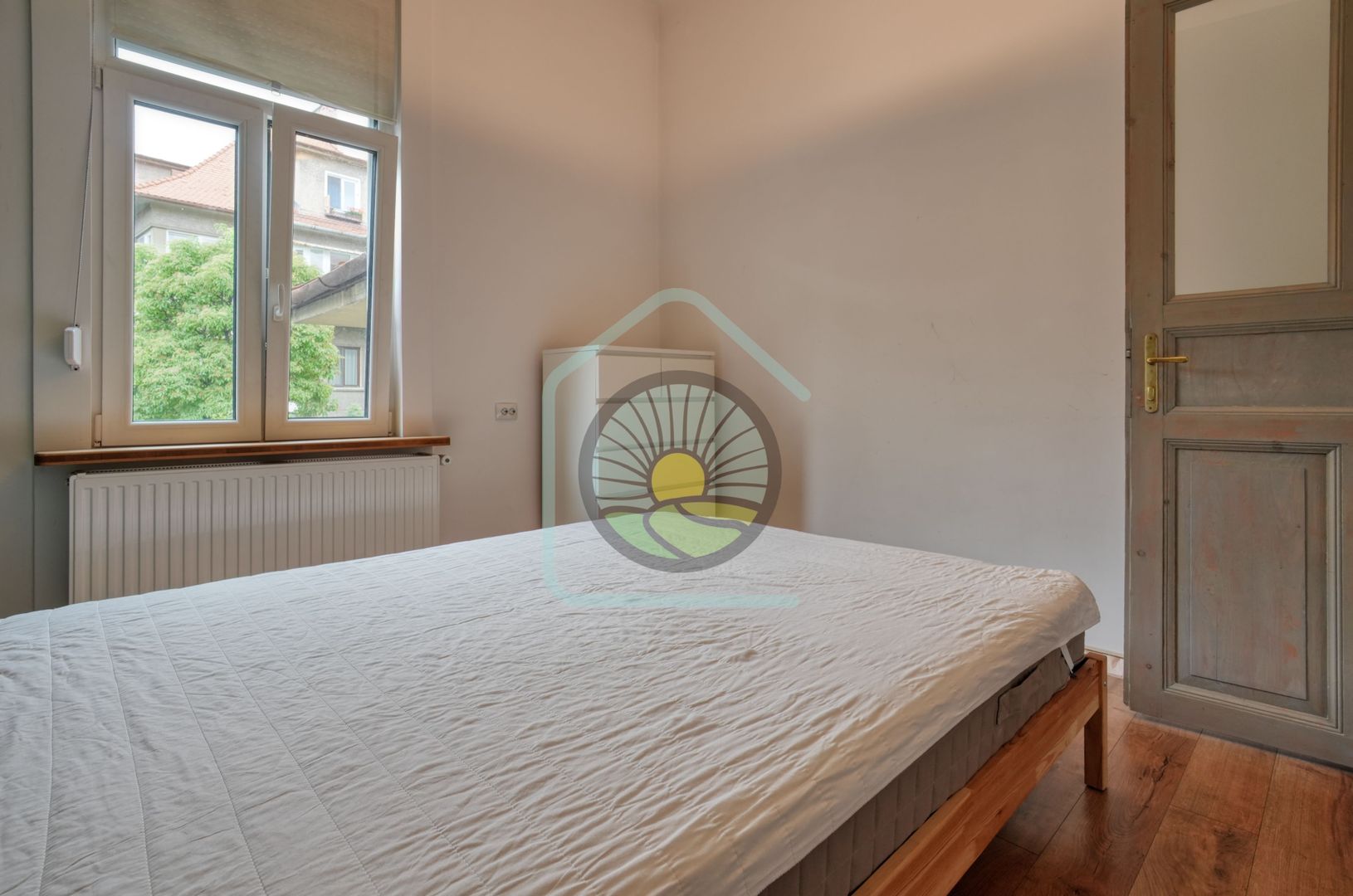 STUDIO IN CENTRUL BRASOVULUI - Poză 14