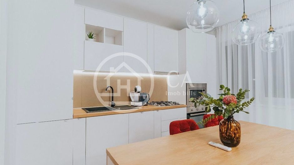 Apartament de vânzare cu 3 camere Ultracentral EAS, Oradea - Poză 7