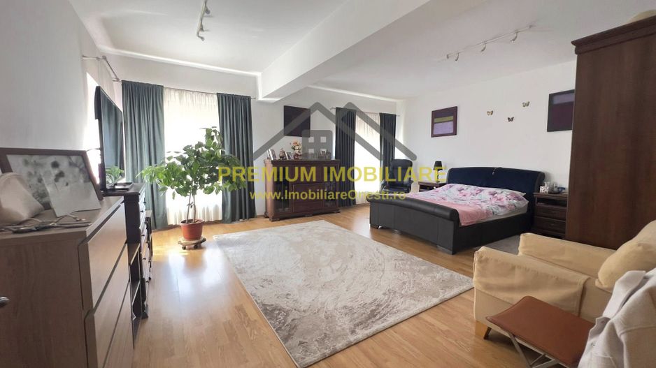 Casa de vanzare - la cheie - Teren 2673 mp - Poză 4