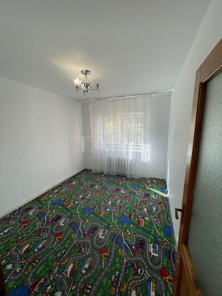 Apartament versatil– ideal pentru locuință sau spațiu comercial. - Poză 5