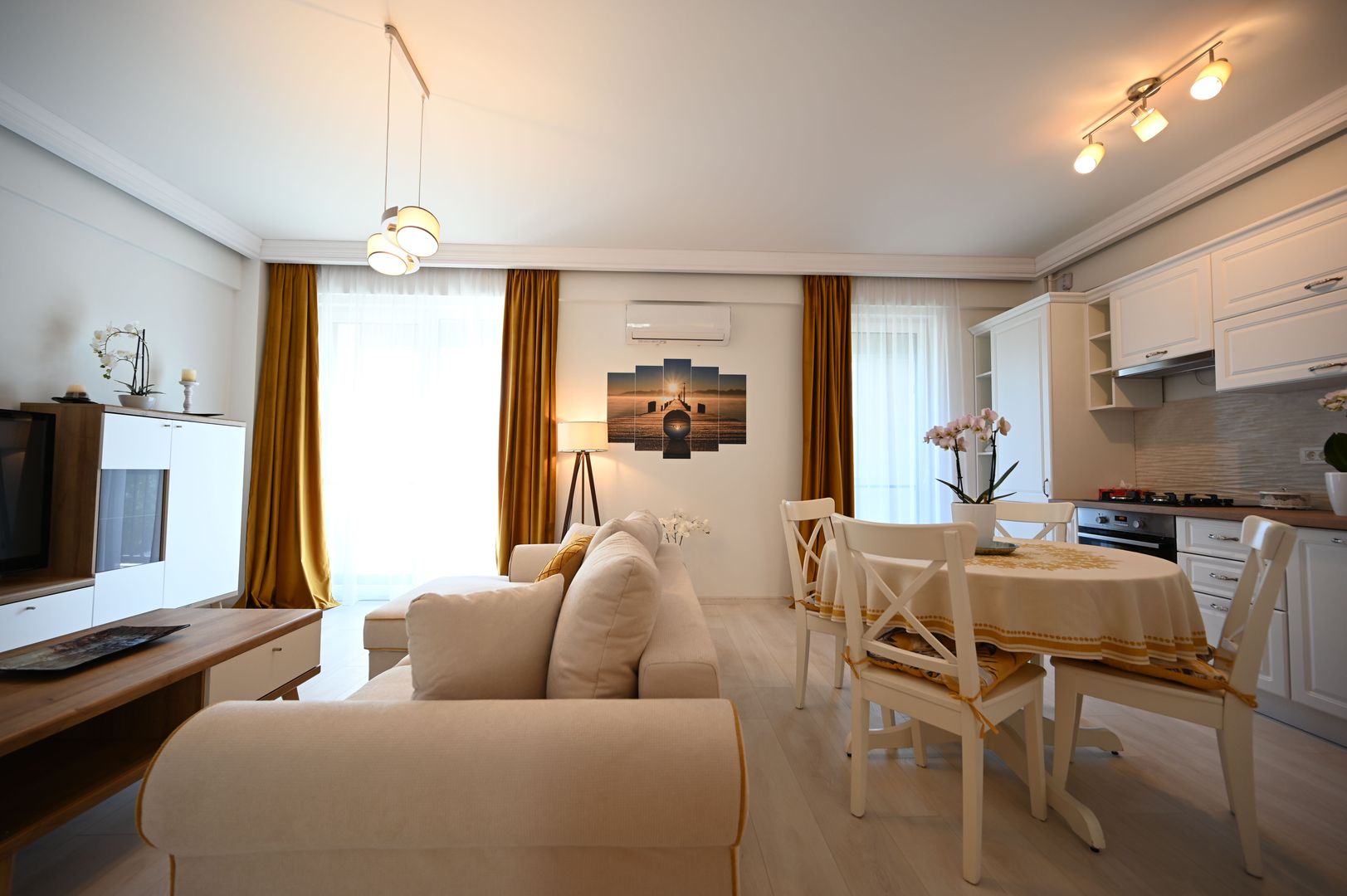 Apartament 3 camere în bloc nou! - Poză 1