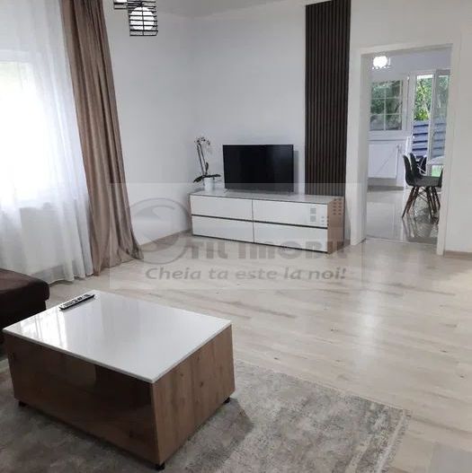 Vila langa Primaria Miroslava LUX 950 euro - Poză 3