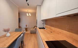 Apartament ultramodern / etaj intermediar / Zona Eroilor - Poză 3
