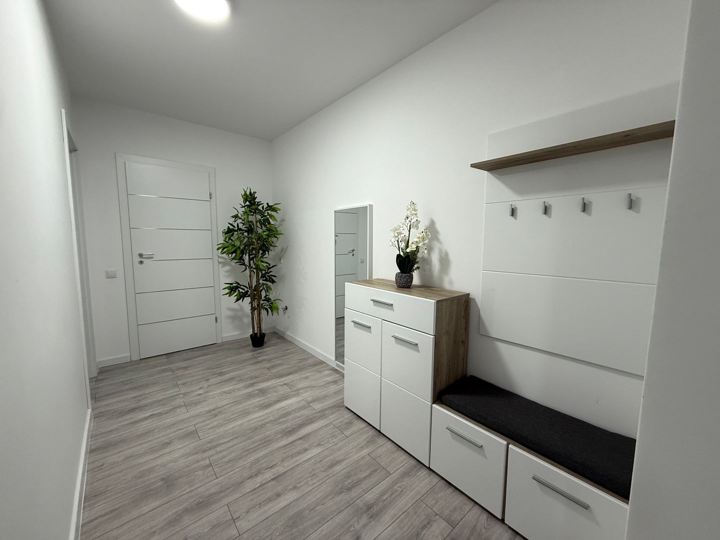 Apartament 2 camere modern cu balcon spatios zona Doamna Stanca - Poză 6