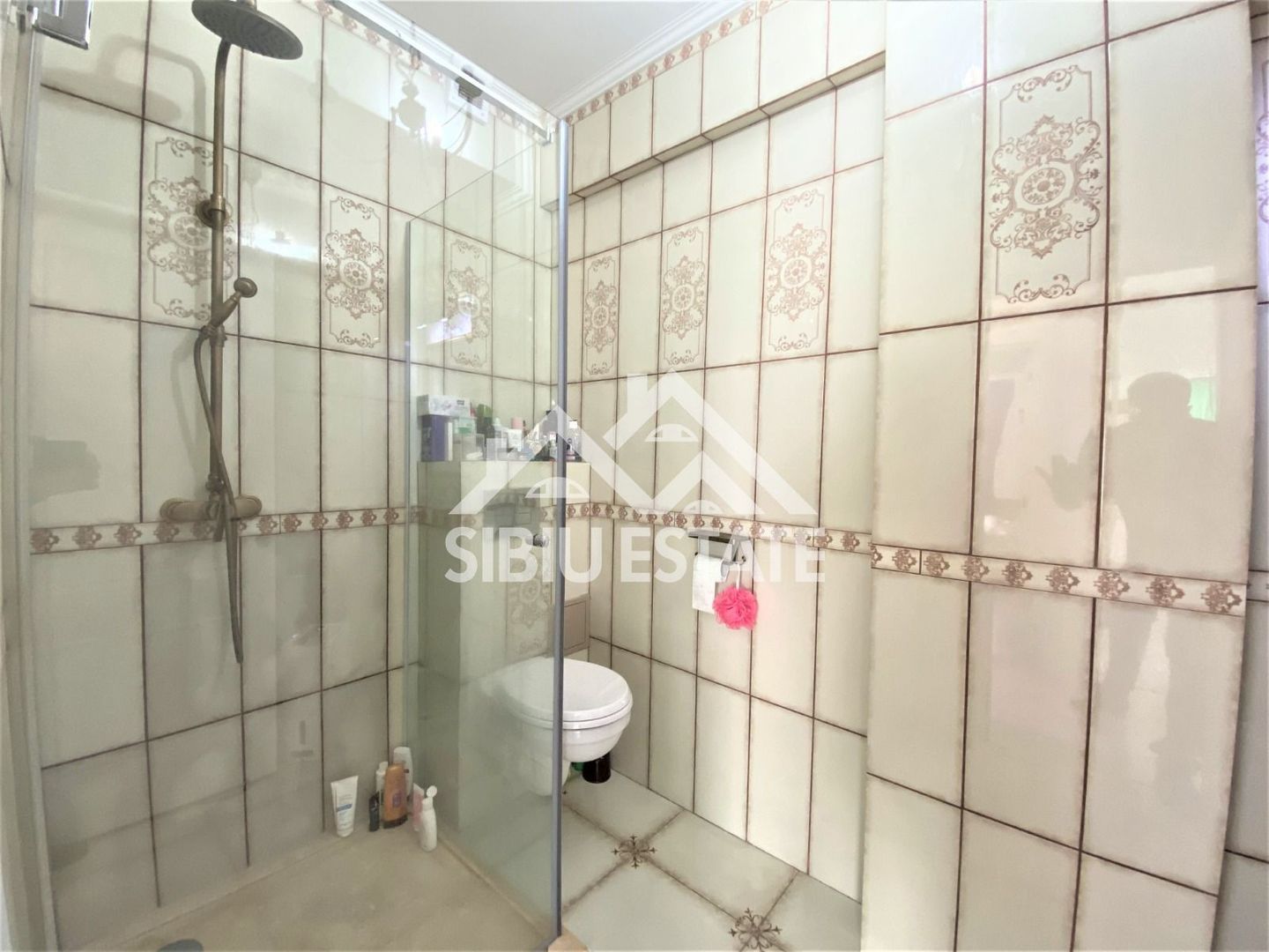 Apartament de vanzare cu 3 camere, suprafata.utila 70mp. - Poză 6