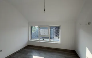 vila individuala P+M spatioasa - pret bun - Poză 11