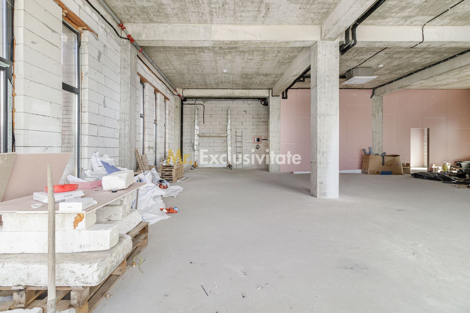 Spatiu comercial de la 14 euro de inchiriat Amber Forest Plaza - Poză 6