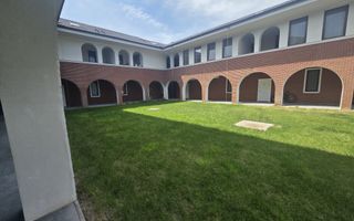 Casă tip townhouse cu grădină proprie în Tunari Park Villas - Poză 18