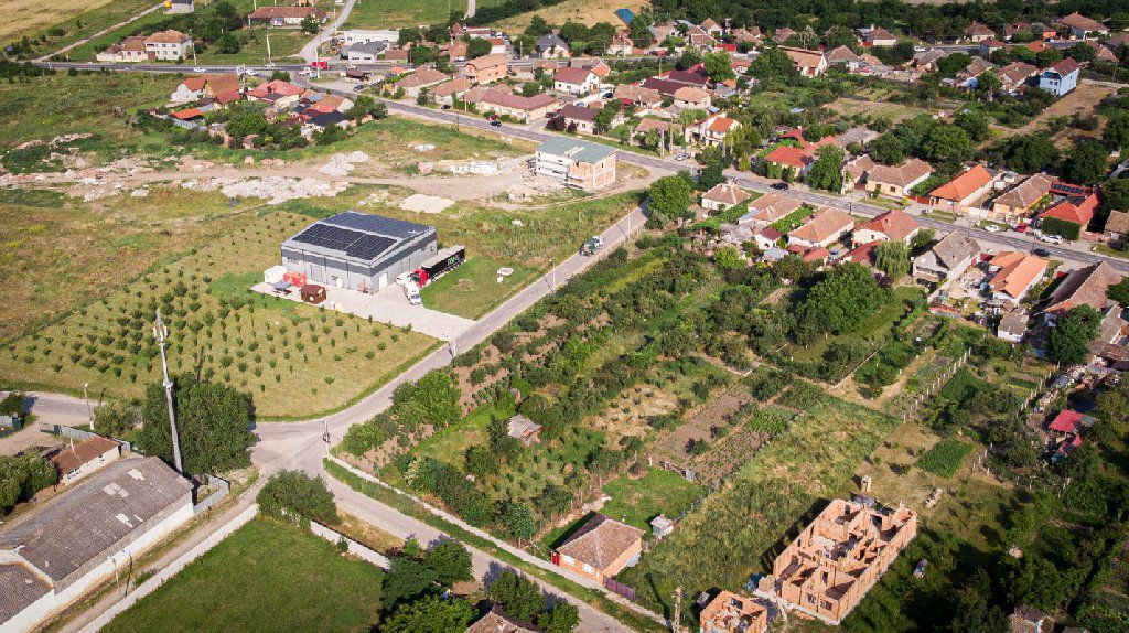 Loc de casă în Zimandul Nou - Poză 8