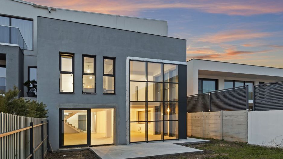 Vilă modernă de lux în ansamblu rezidențial exclusivist - Poză 2