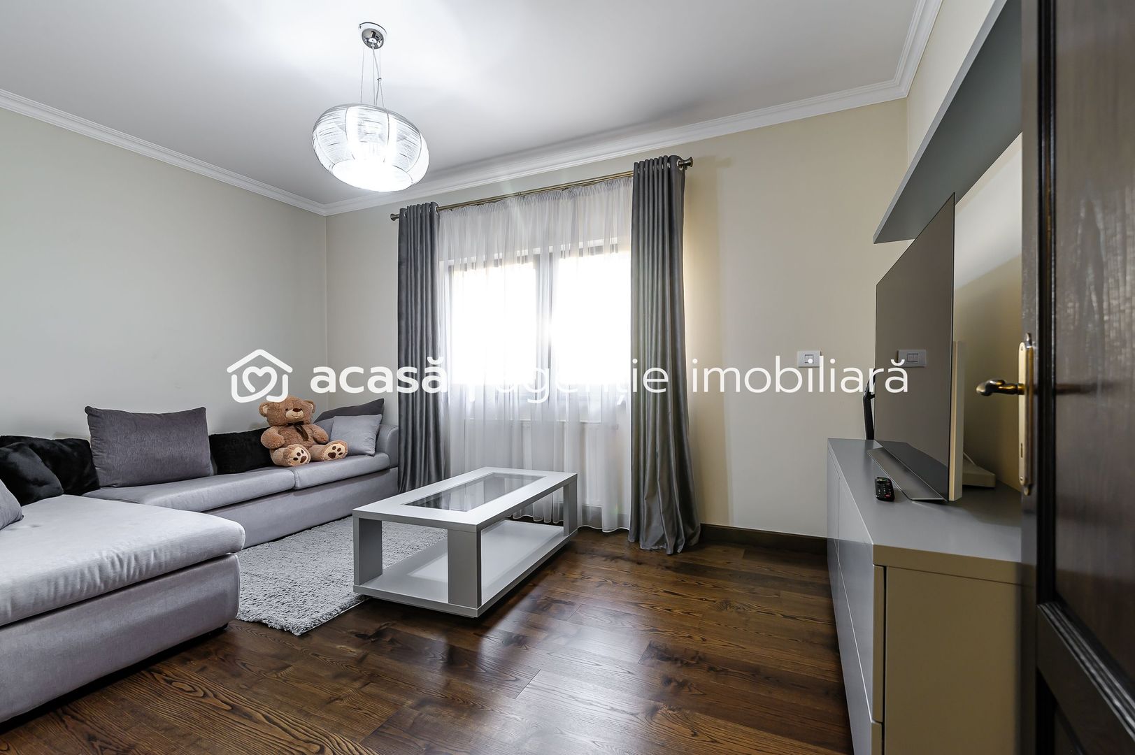 PRET NOU!!!   Vilă de Lux în Grădiște - Poză 14