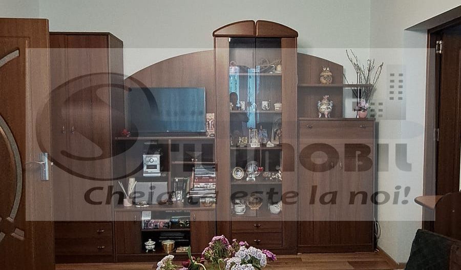 Apartment 2 camere, SD, 54mp et.3, Podu Roș - Poză 2