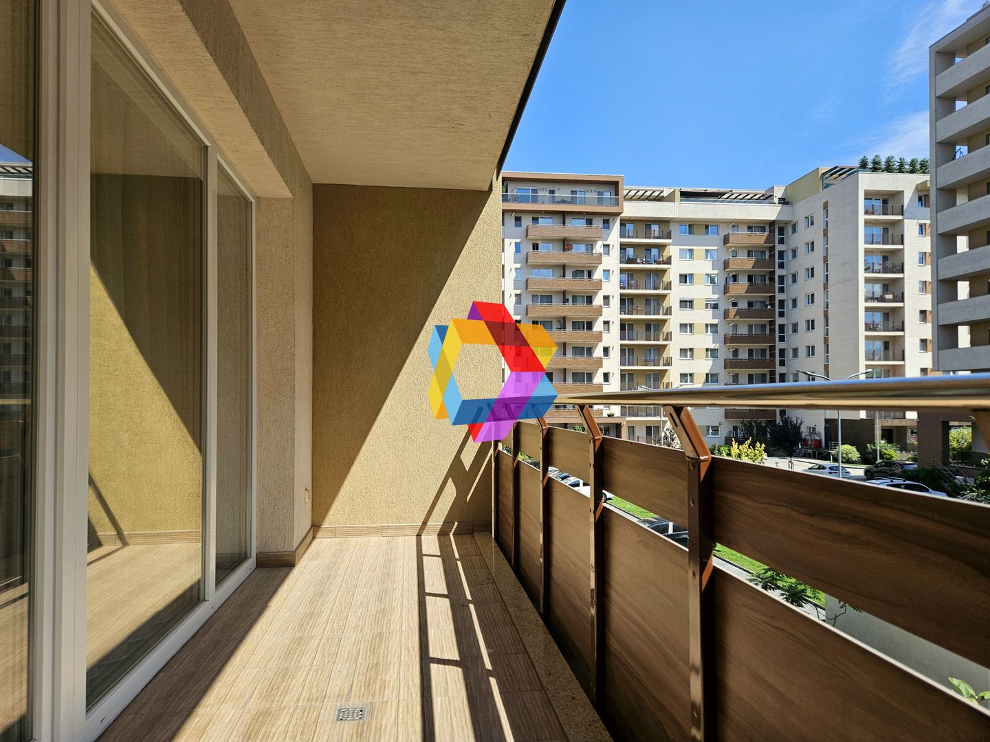 REZERVAT - Apartament trei camere, 81 mp  în zona Coresi- Urban - Poză 15