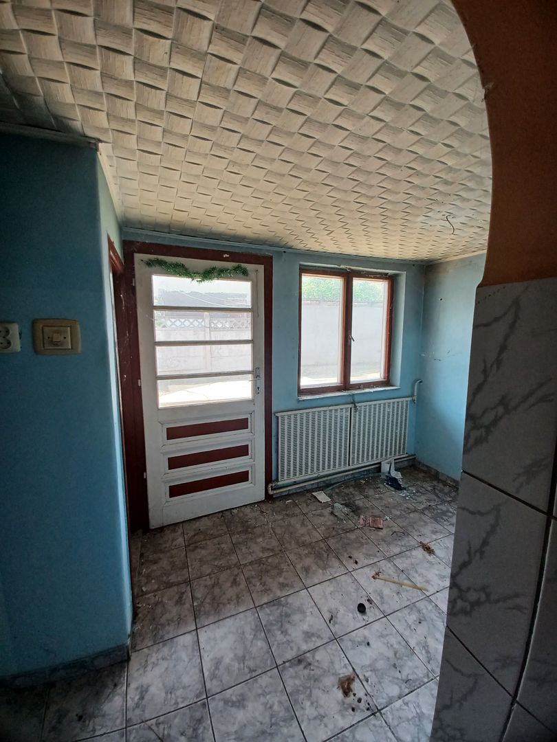 Casă, 500 mp, Muntele Găina. 600 E/lună (neg). Comision 0. - Poză 25