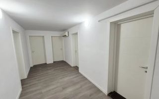 Apartament 3 camere decomandat, 81 mp, Copou –  fără risc seismic - Poză 1