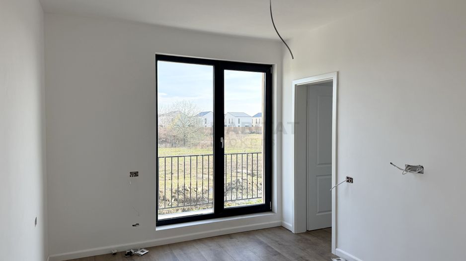 Vila individuala 5 camere Tunari Alexandru Ioan Cuza - Poză 16