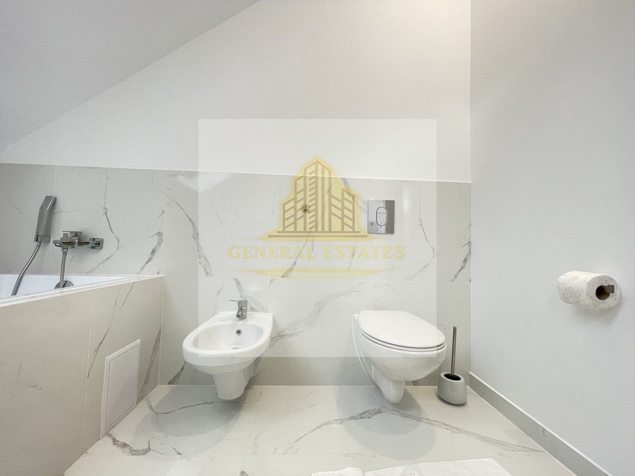 Casă cu design modern & suflet autentic – 200 m² de confort și rafinam - Poză 45