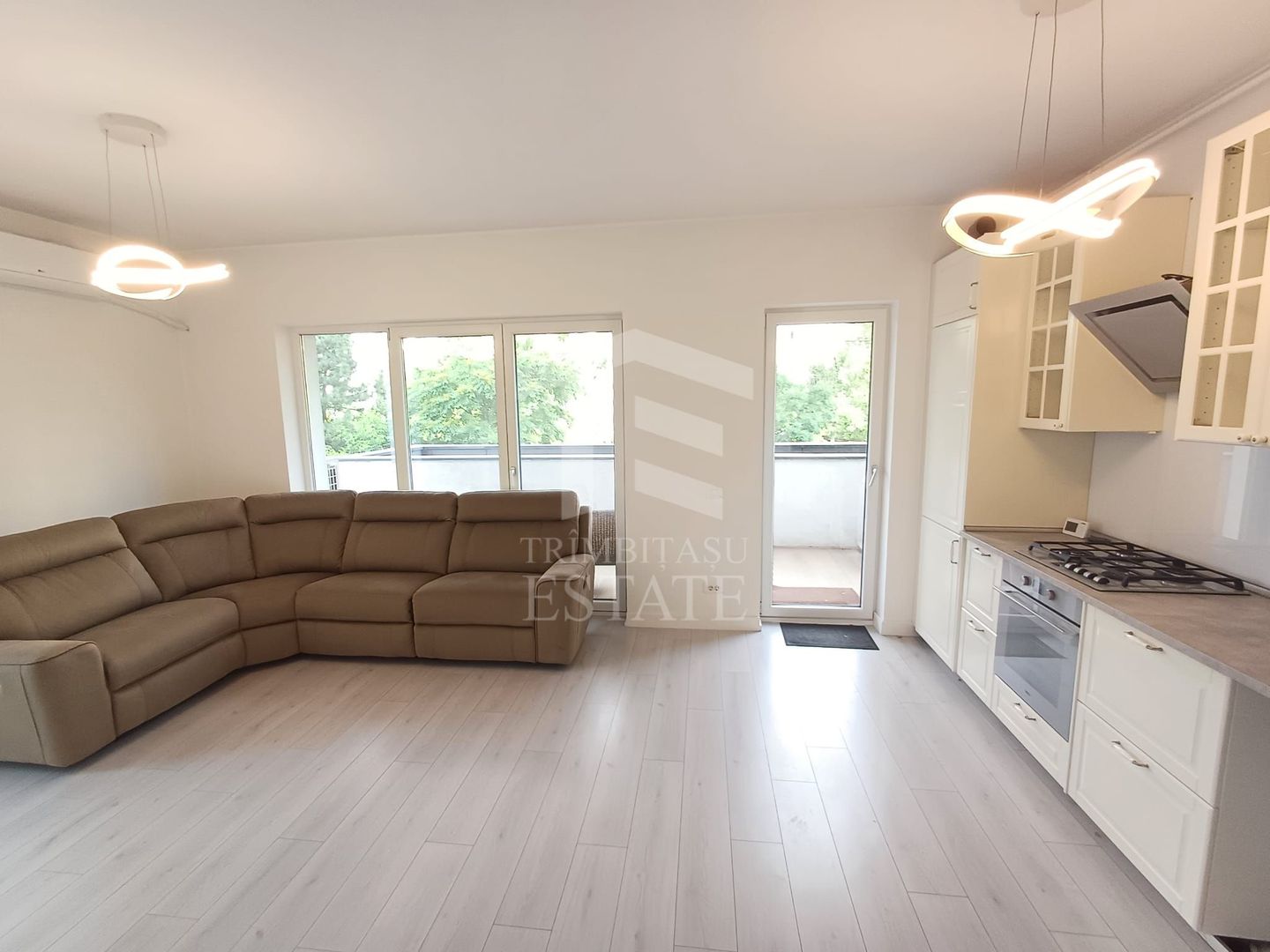 Apartament 3 camere Central District Fizicienilor Camil Ressu I.O.R. - Poză 3