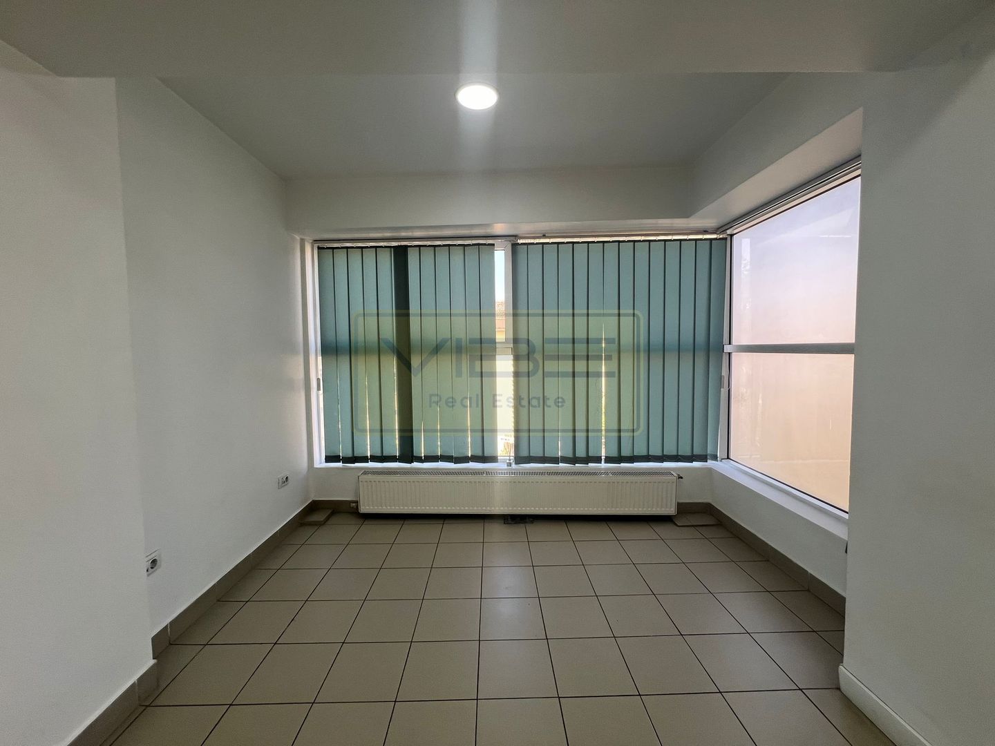 Spatiu birou 45 mp Iulius Mall - T.Vladimirescu - Poză 3