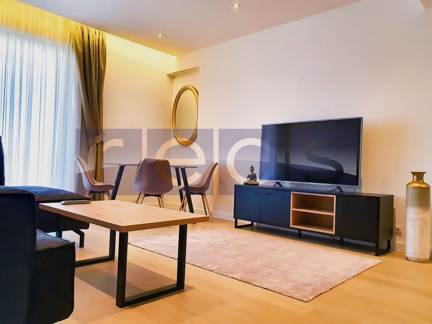 VANZARE APARTAMENT ONE PLAZA | 2 CAMERE | 54MP | MOBILAT-UTILAT-TERASA - Poză 2