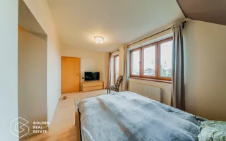 Vila 5 camere, gata de mutare, teren 700 mp, strada privata- Gradiste - Poză 14