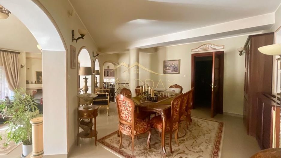 Vila superba**8 camere** Teren 1300 mp**Sauna +Piscina//Pipera - Poză 7