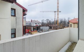Inchiriere imobil - cu garaj si curte - birou/clinica/gradinita - Poză 12