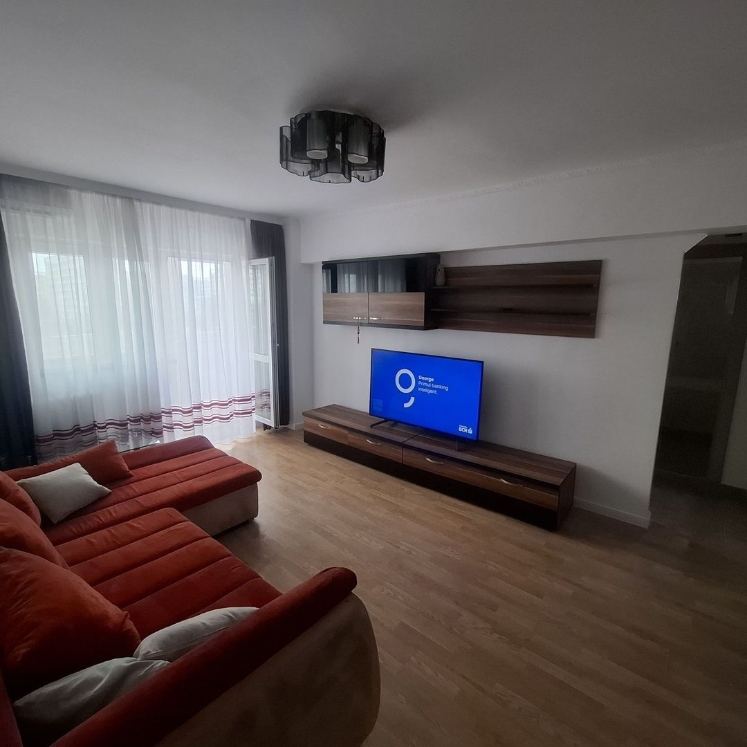 Închiriere Apartament 3 camere, parcare inclusă, Câmpia Libertății - Poză 1