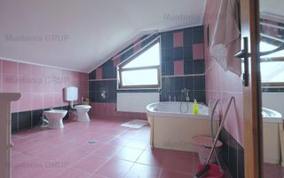 DOBROESTI - Str. Doinei, vila P+E+M, 6 camere, 3 bai cu fininsaje LUX - Poză 16