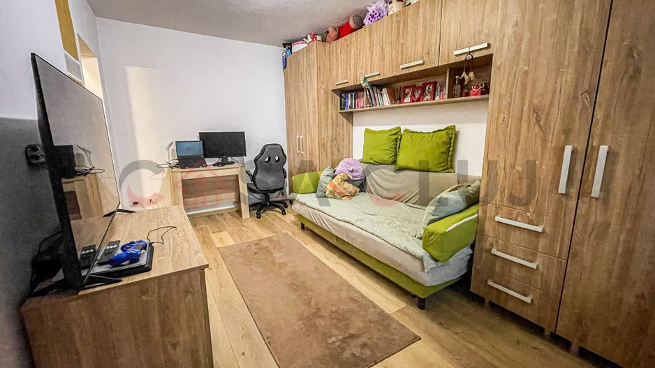 INVESTITIE - garsoniera complet mobilata, renovata recent - Poză 2